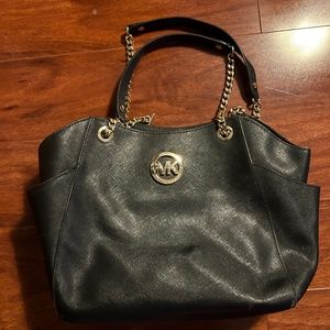 Black Michael Kors purse
